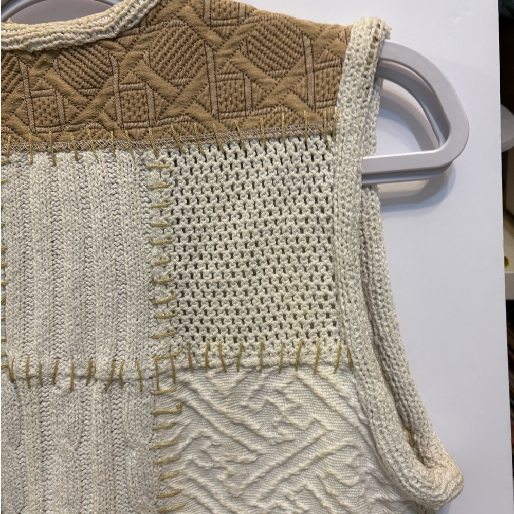 Women’s Cache Vest Knit Patchwork Great Buttons F… - image 8